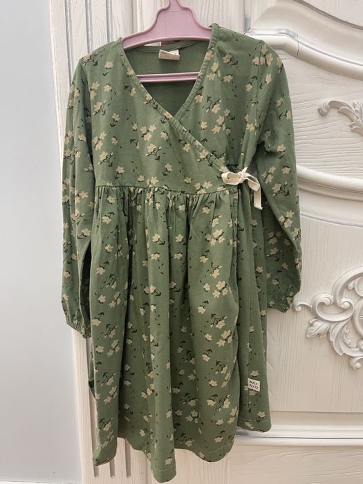 Платья на девочку 5-6 лет