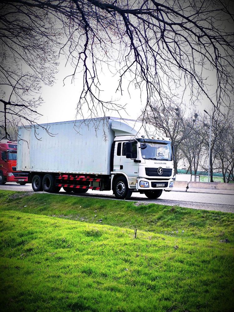 Shacman l3000 sotiladi.
