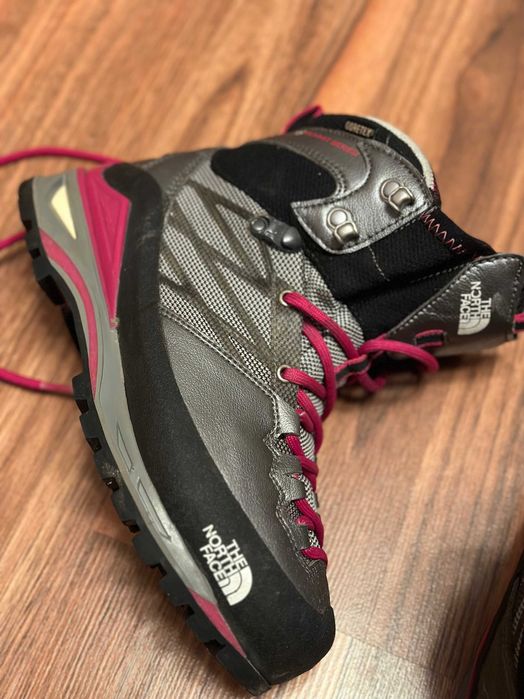 Bocanci North Face Goretex 37,5 Ghete iarna GTX - dama