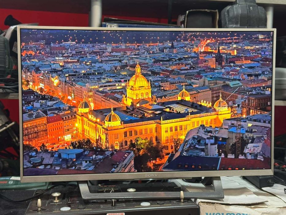Телевизор Sony Bravia KDL-32WD757