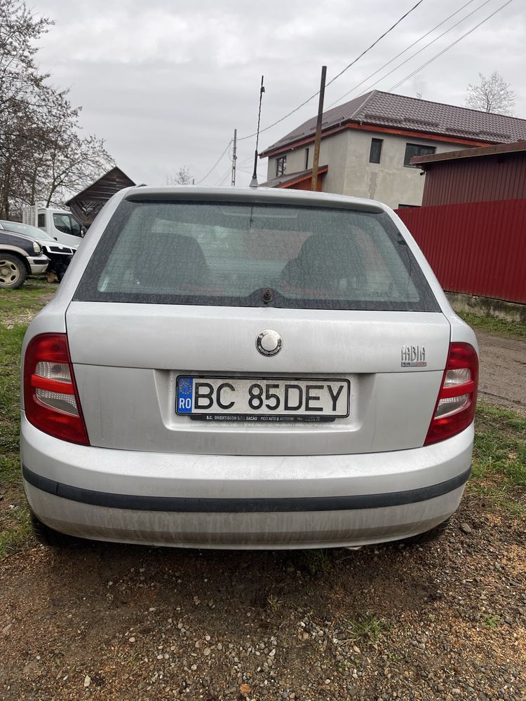 Skoda fabia 1,4 benzina