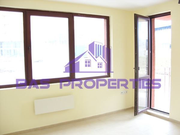 Дава се под наем Офис в София, Младост 1 - 55 кв.м за 484.5 € - Снимка #4