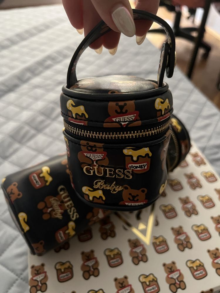 Guess Термочанта за бебешко шише
