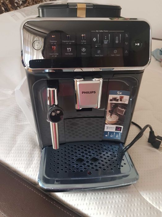 Vand espresor cafea Pgilips boabe si macinata. Nou.pret 1500lei