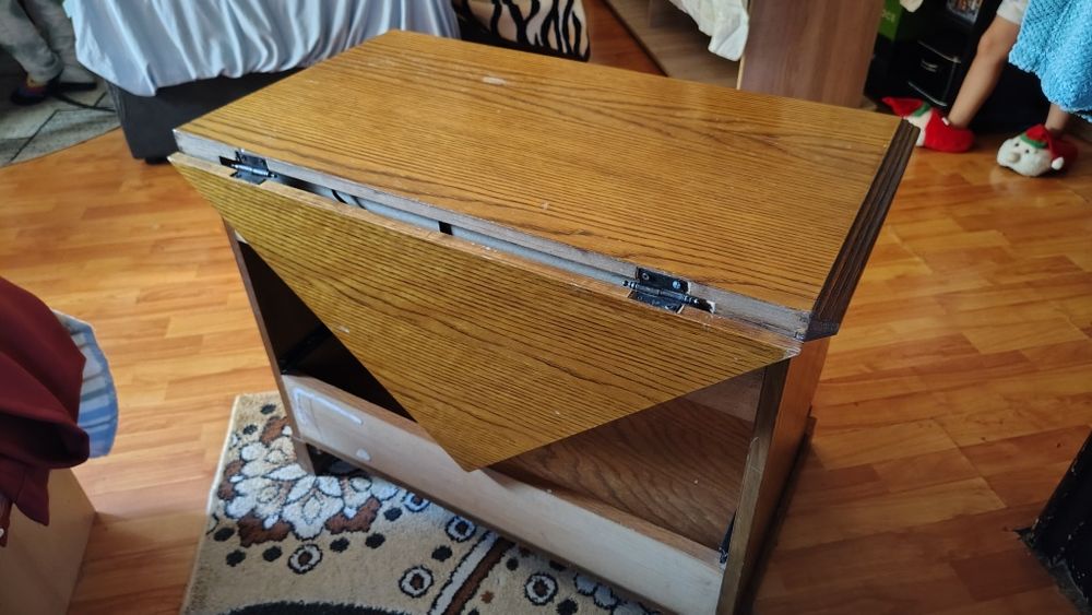 Comoda TV dschidere de colt