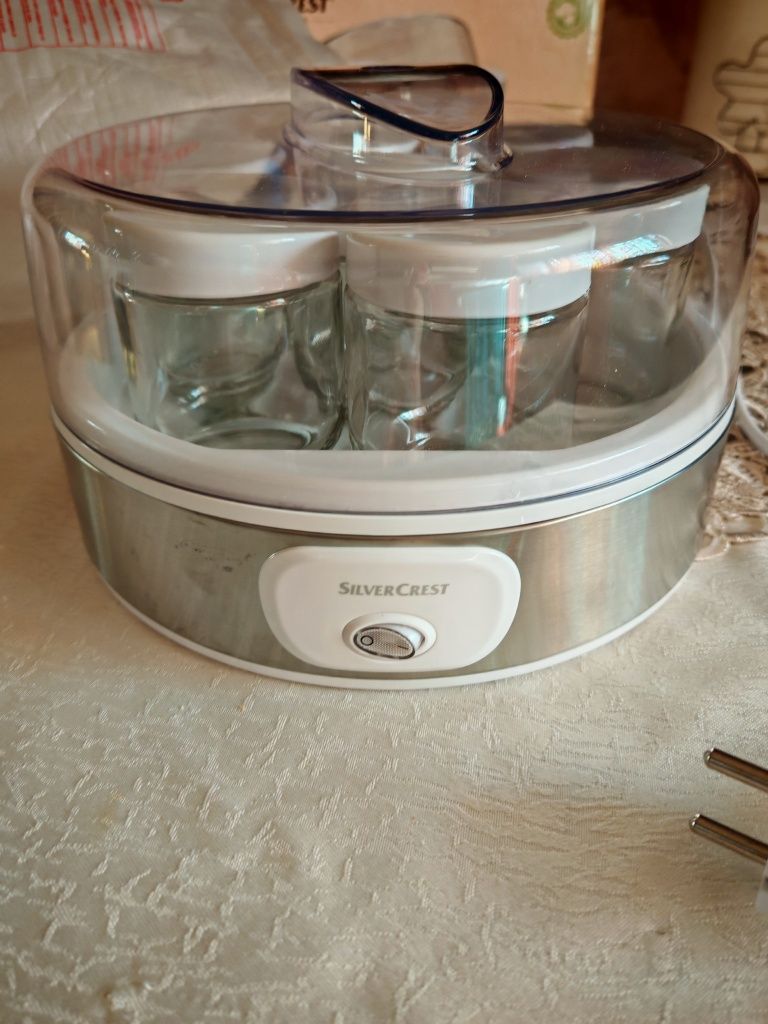 Reducere! Aparat de făcut iaurt