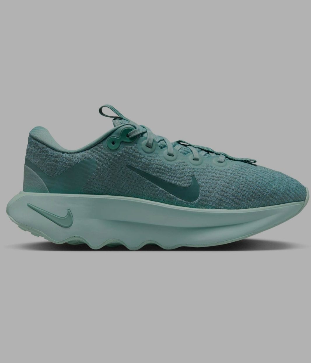 Nike обувки WMNS MOTIVA