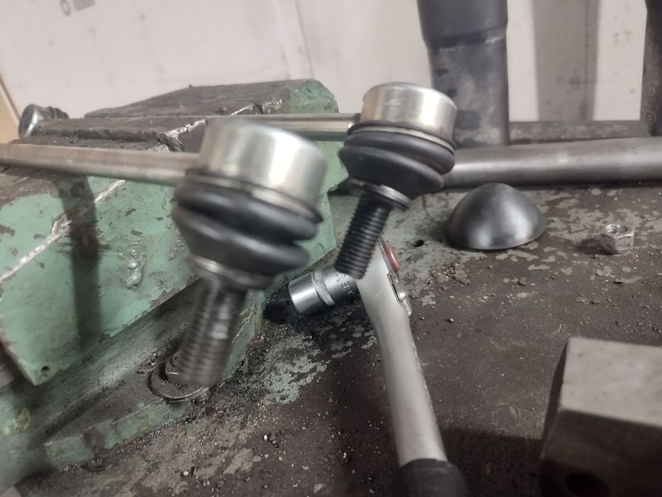 Реставрация амортизаторов,рулевых реек,ходовой и токарные работы