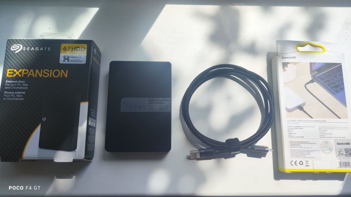 Внешний накопитель Seagate Expansion 4tb