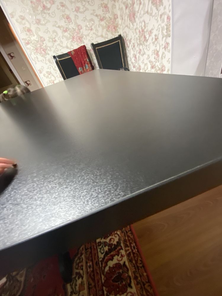 Стол в идеальном
