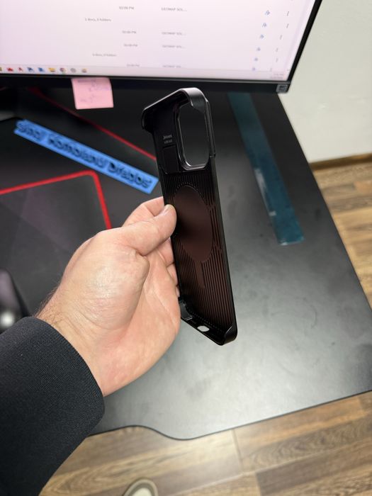 Husa iphone 16 pro max pull and push