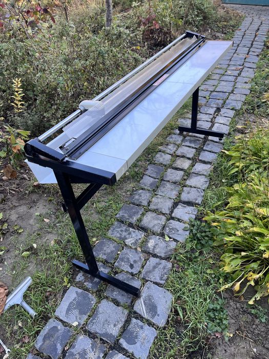 Masina de taiere hartie profesionala ROWE 59