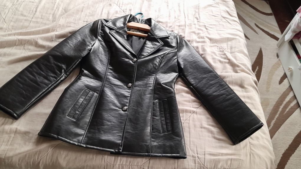 Кожено яке/сако черно