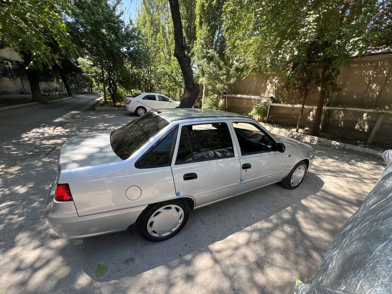 Neksiya 1.6 Dons Sotiladi Xolati Idial