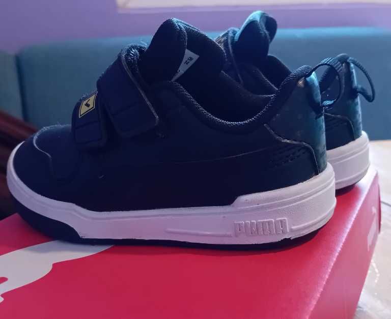 Чисто нови оригинални детски маратонки Puma - номер 22