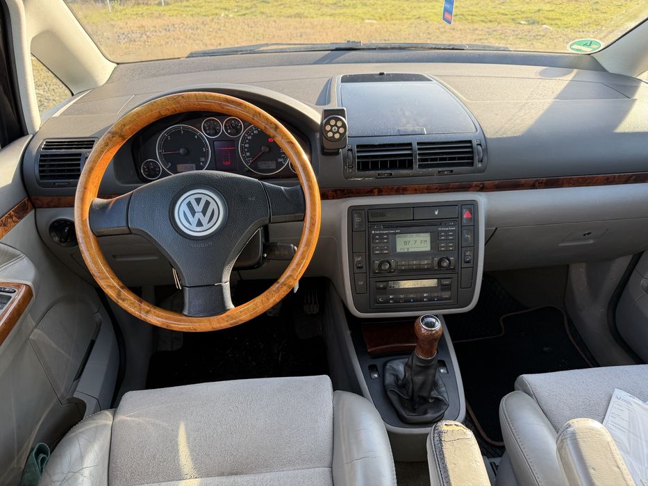 Vw Sharan 1.9 132 cp 7 locuri