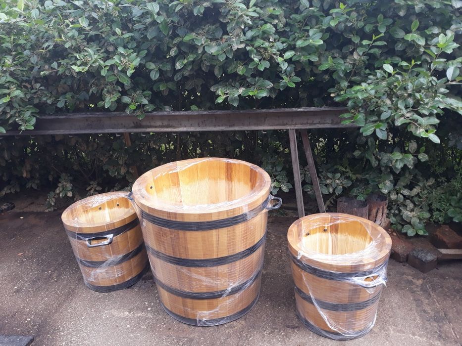 Дървени саксий по ваш избор