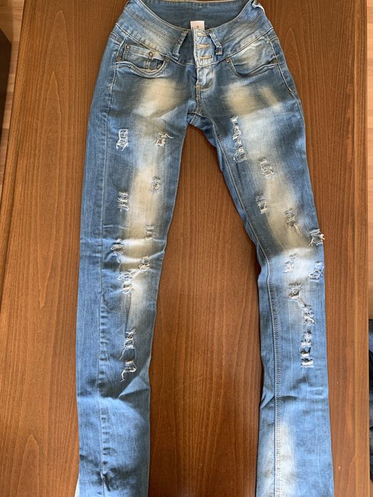 Дамски дънки