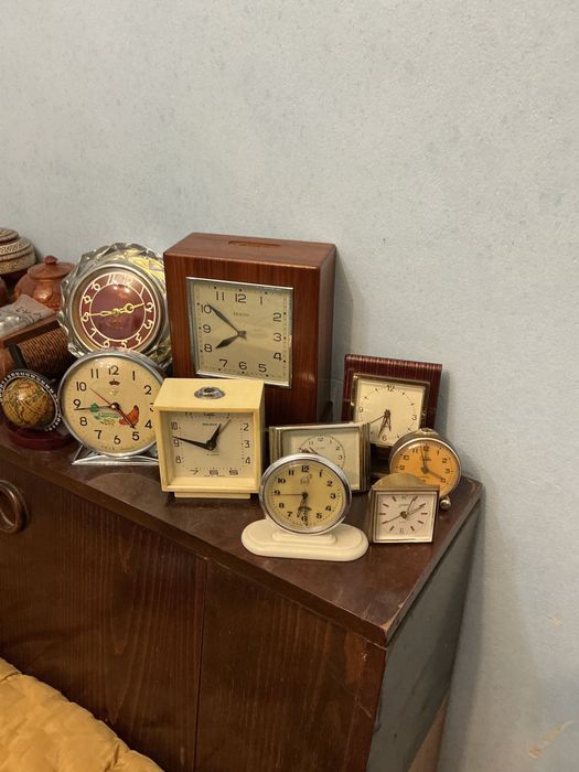 Ceasuri de masă vintage