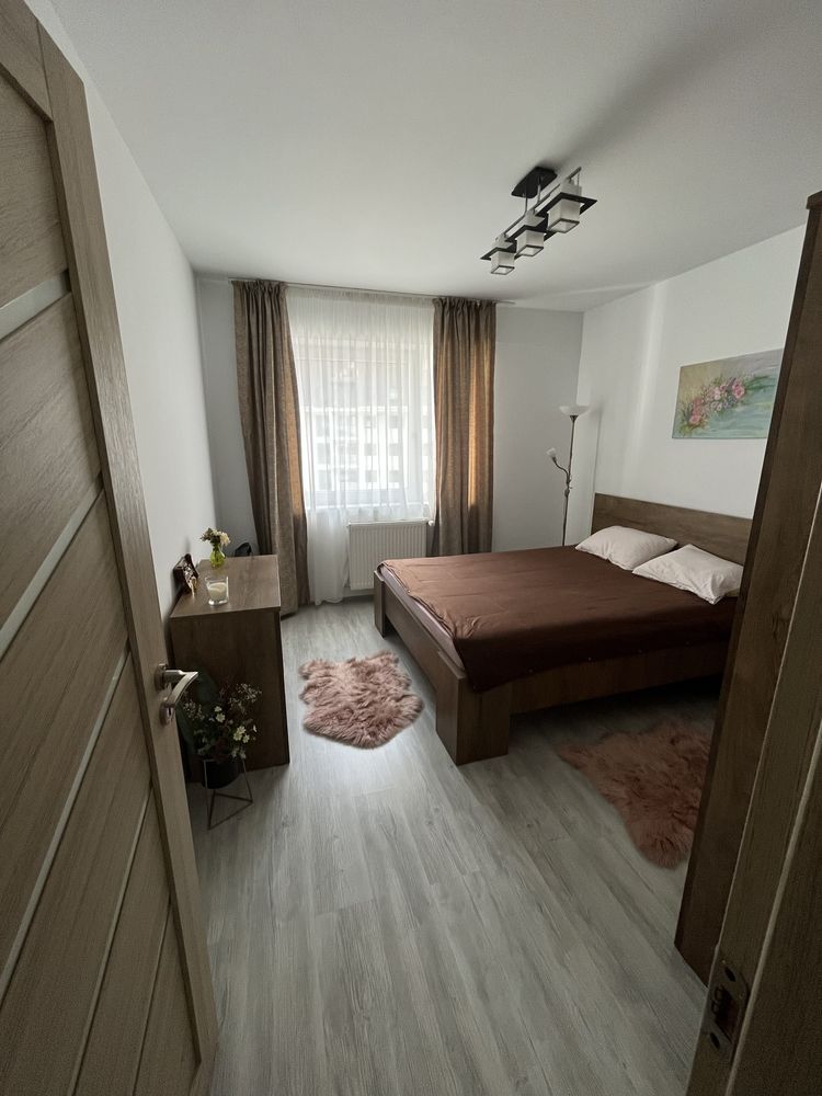 Vand apartament 2 camere