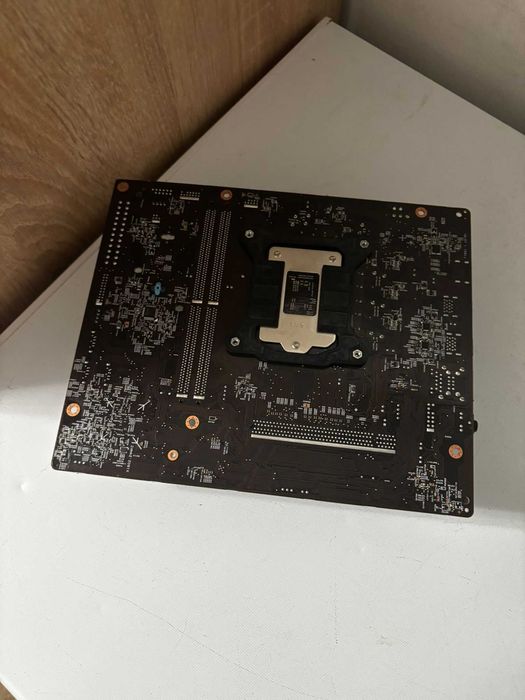 placa de baza cu tot cu procesor intel i5