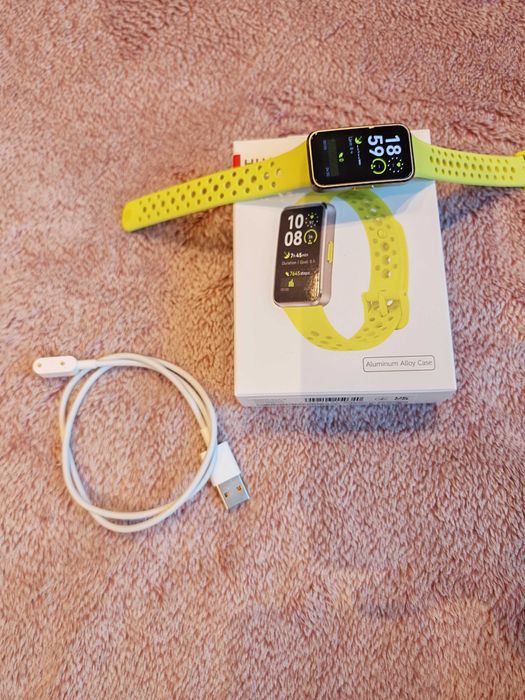 Huawei band 10 aluminium Гаранция