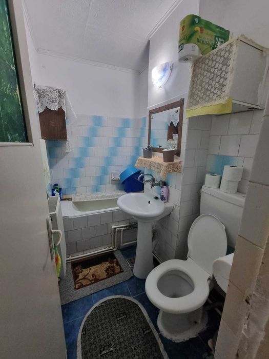 Apartament cu 2 camere semidecomandate