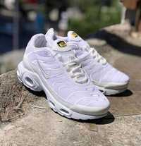 Нови кецове Nike air max Tn