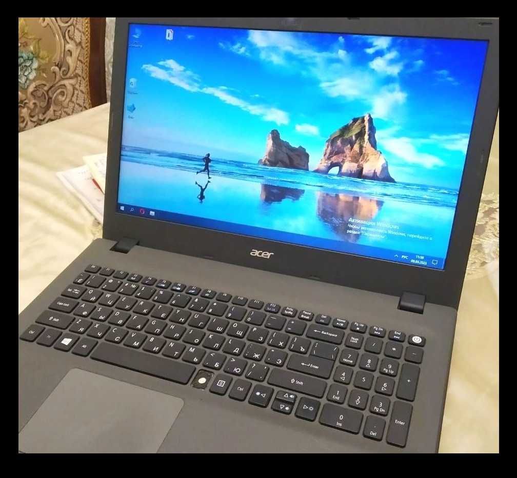 Ноутбук Acer core i3/4/500