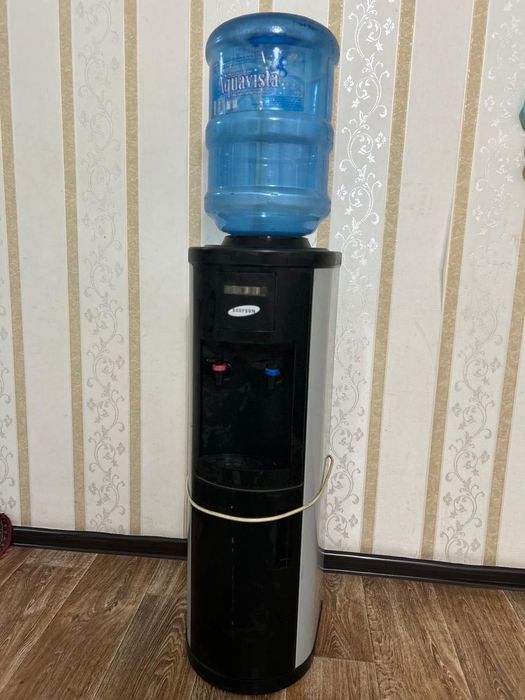 Диспенсер для воды
