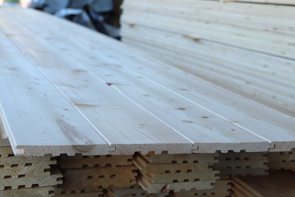 Lambriu  19*146 mm Pin, molid calitatea AB sau BC