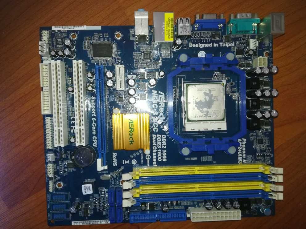 Placa de baza AS-ROCKS - Amd Athlon 64  X2 Dual Core - 2200 Mhz