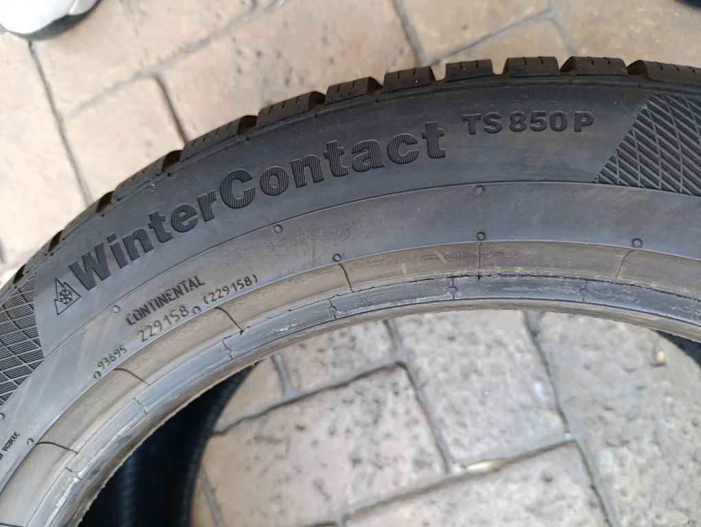 Зимни гуми Continental 235/45/18 Winter contact TS850 P