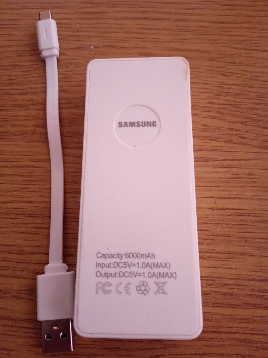 Power bank samsung Нова