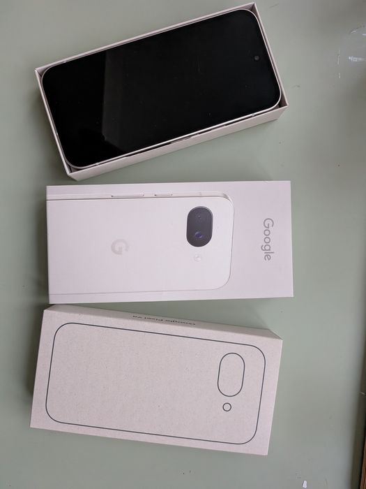 Google Pixel 9a porcelain 128 gb