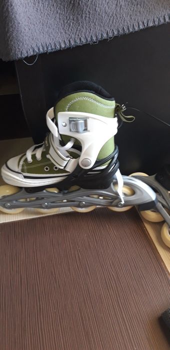 Se vind!!!Role noi,reglabile