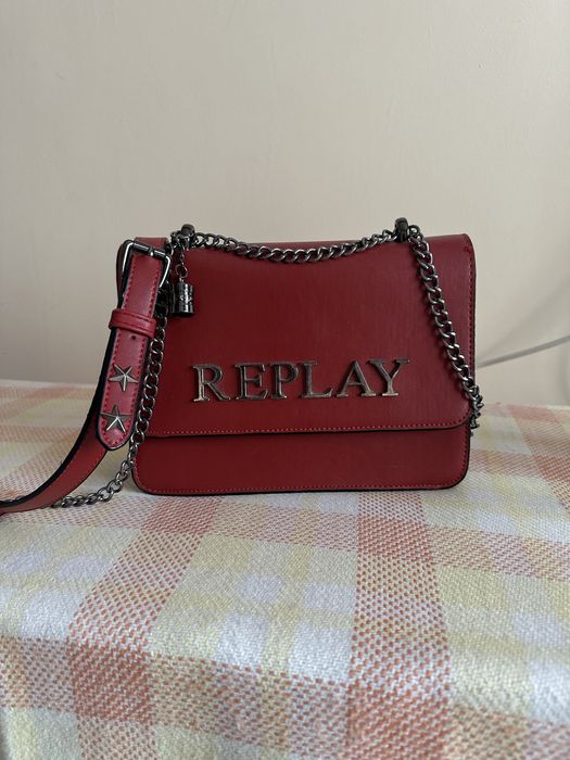 Дамска чанта- REPLEY