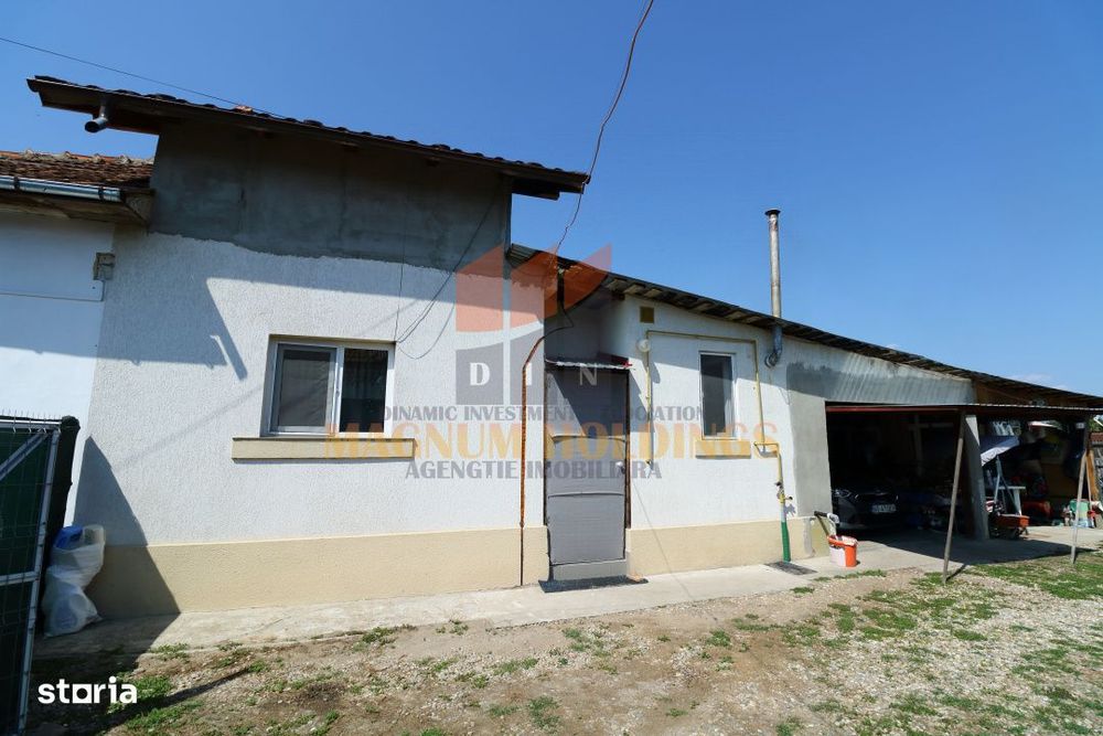 Casa doua camere plus garaj, Mosoaia, Hintesti, 6 km de Pitesti