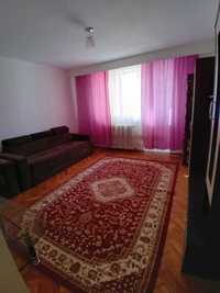 Apartament 3 camere decomandat, 70 mp zona Intrarea Pinului