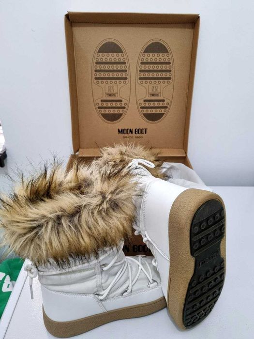 Cizme Moon Boot Monaco marime 37