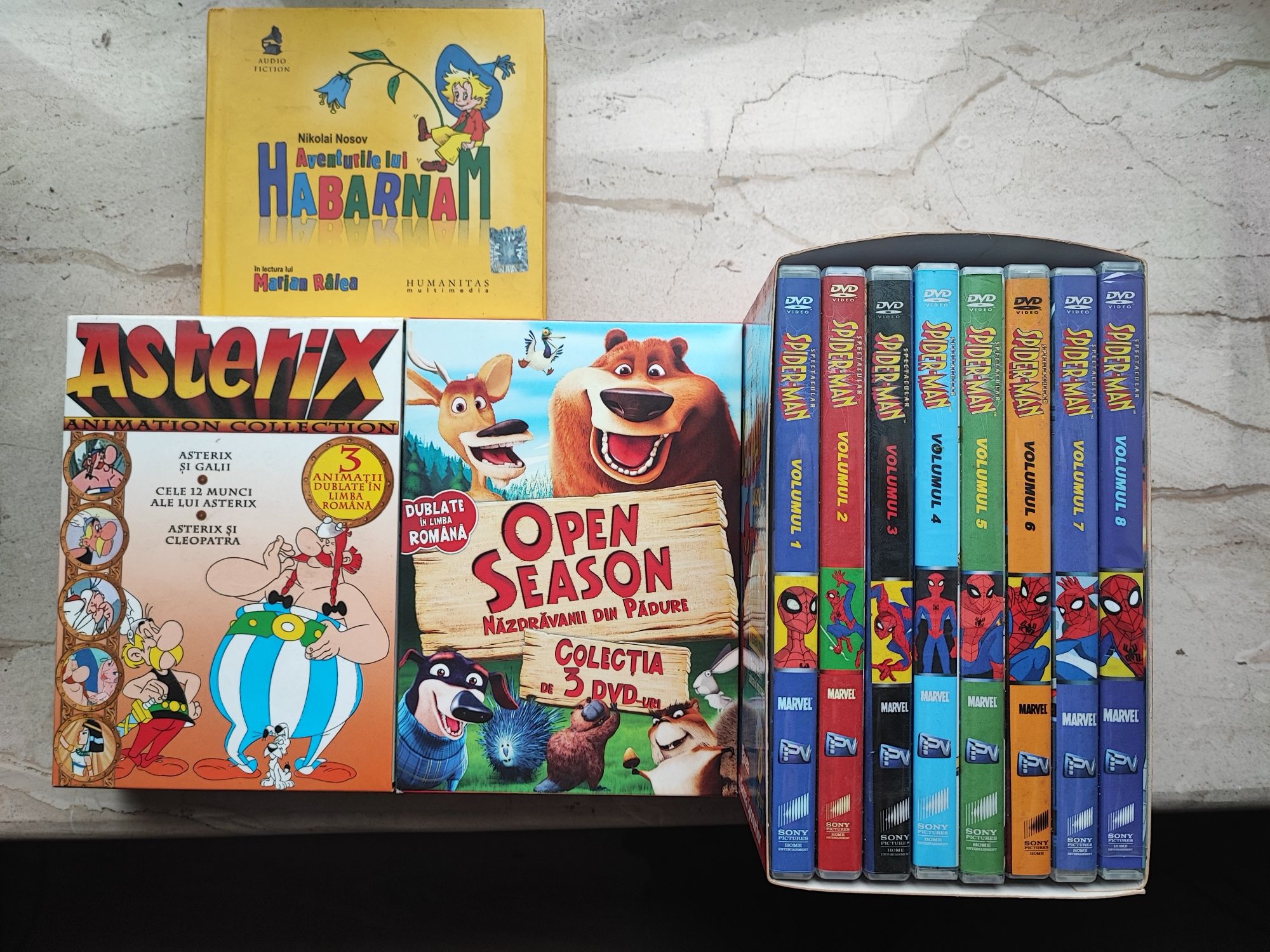 Colecții dvd Spiderman, Open Season, Asterix, SpongeBob, Kemy etc