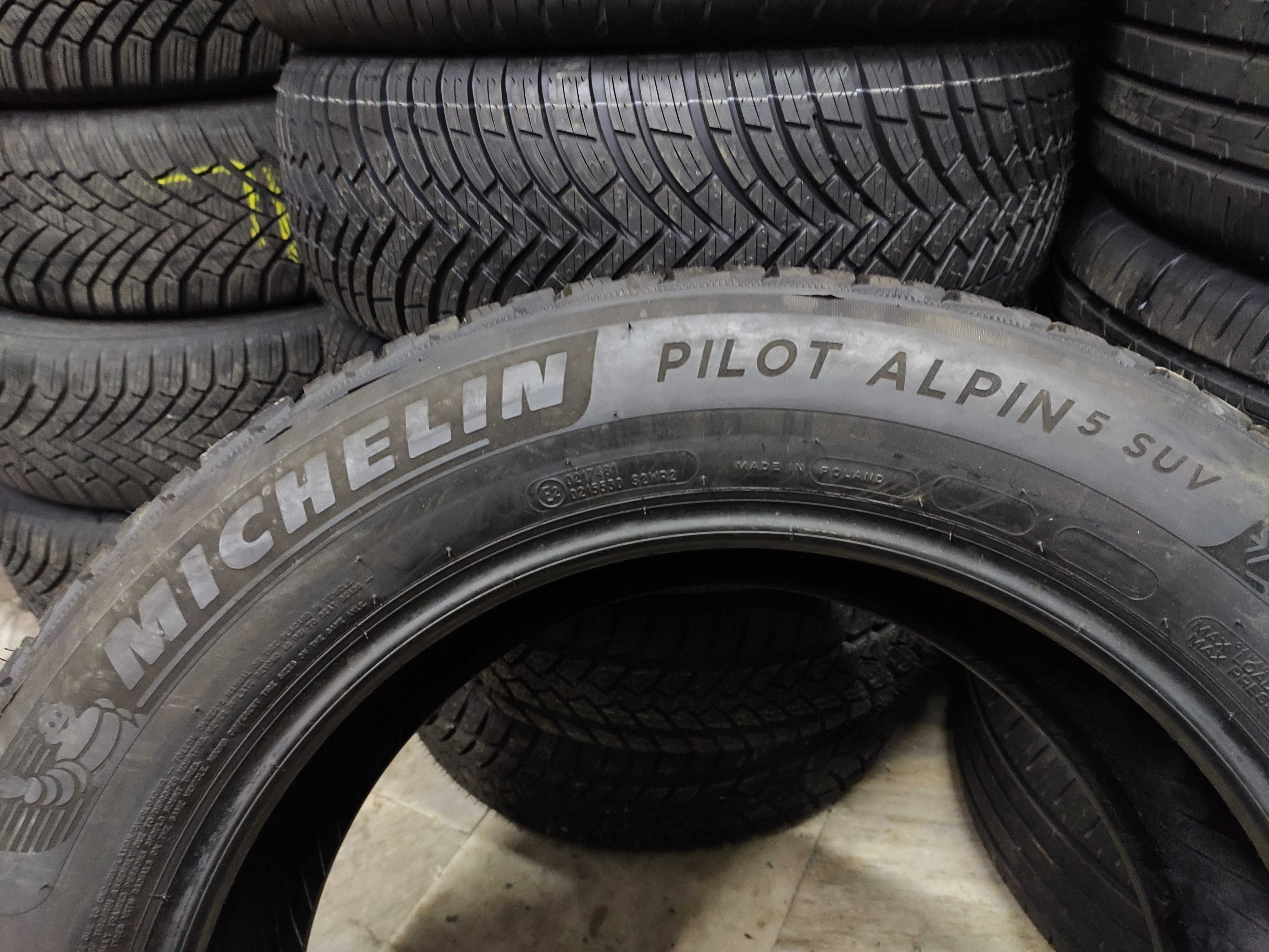 2бр Почти Нови Зимни Гуми 225 60 18 - Michelin - DOT 2022