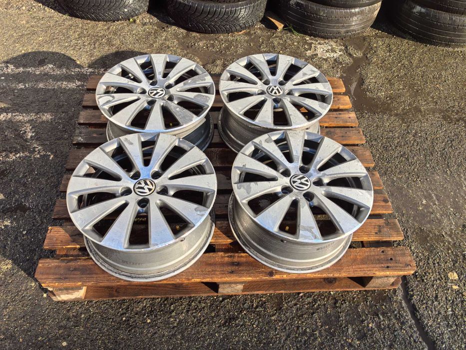 16 цола 5 х 112 мм Фолксваген / Шкода / Сеат / Ауди - 7 Инча / ЕТ 45