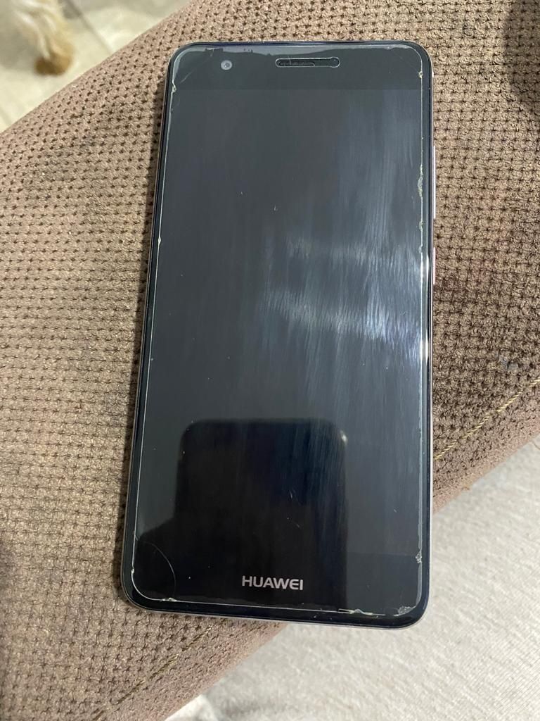 Huawei nova, prima generație
