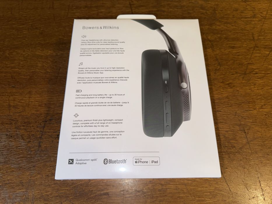 Casti Bowers & Wilkins PX8 NOI SIGILATE