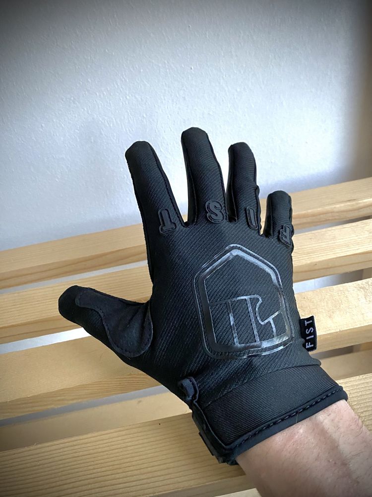 Manusi bicicleta Fist Handwear calitate premium!