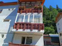 Apartament 3 camere decomantdate Slanic Moldova