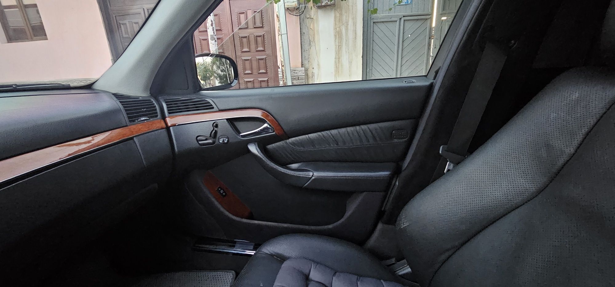 Mercades benz w220