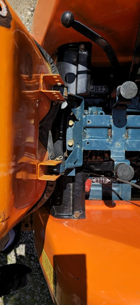 Tractor kubota B1600 dt 4x4