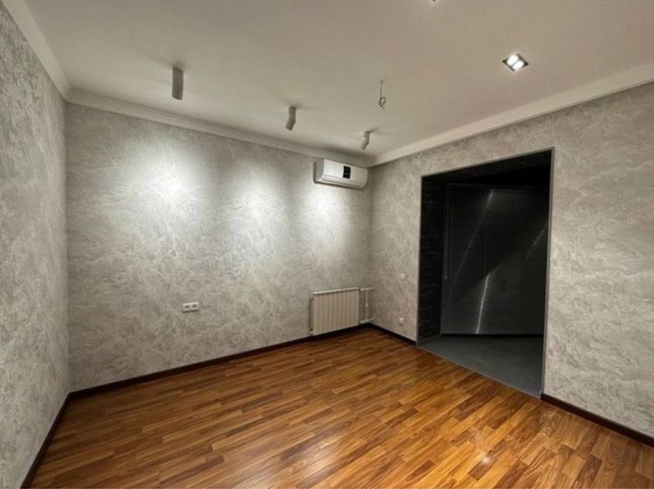 Саид Барака Чайкоф | 98кв - нежилое помещение вдоль дороги Аренда